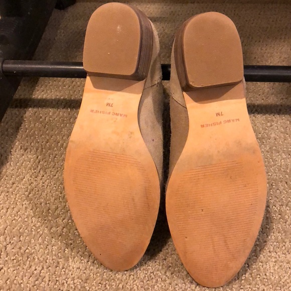 Marc Fisher suede booties - Picture 2 of 3